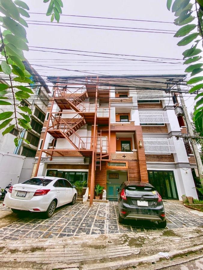 Tjr Boutique Hotel Chiang Mai Esterno foto